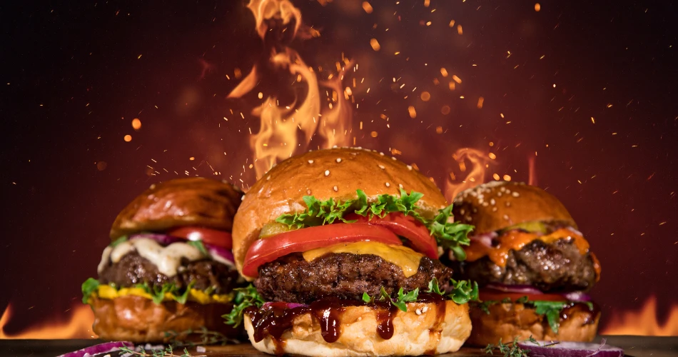 Top Dining Experiences in Lee Vining for Travelers & Food Lovers
